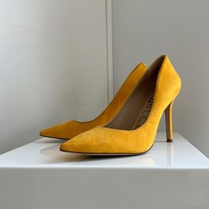 Pointed Toe Heel Pump by Sam Edelman